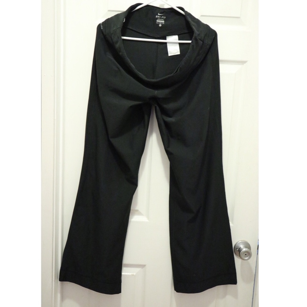 Good ol’ Nike workout pants